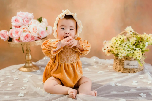 东阳四个月宝宝放屁很臭 东阳四个月宝宝放屁很臭